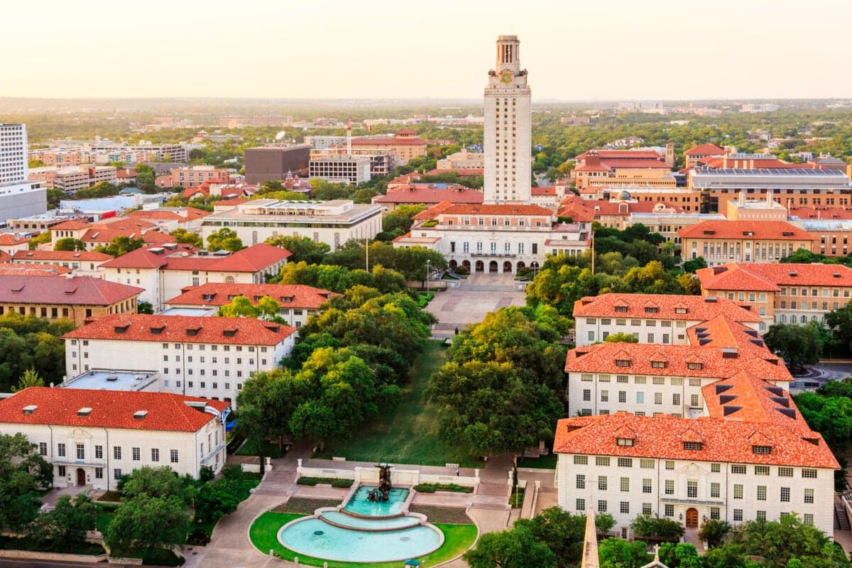 Техасский университет в Остине (UT Austin) кампус